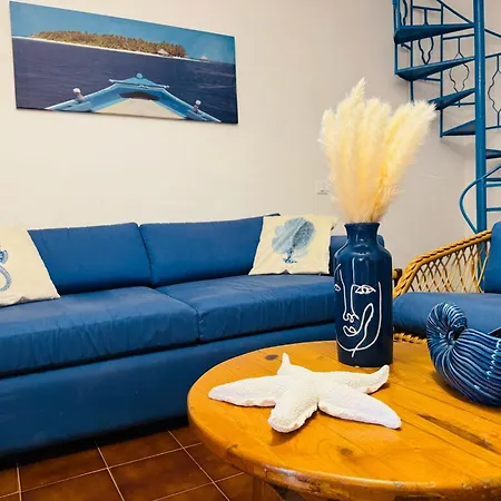 別荘 La Maison Sul Mare サン・ヴィート・ロ・カーポ